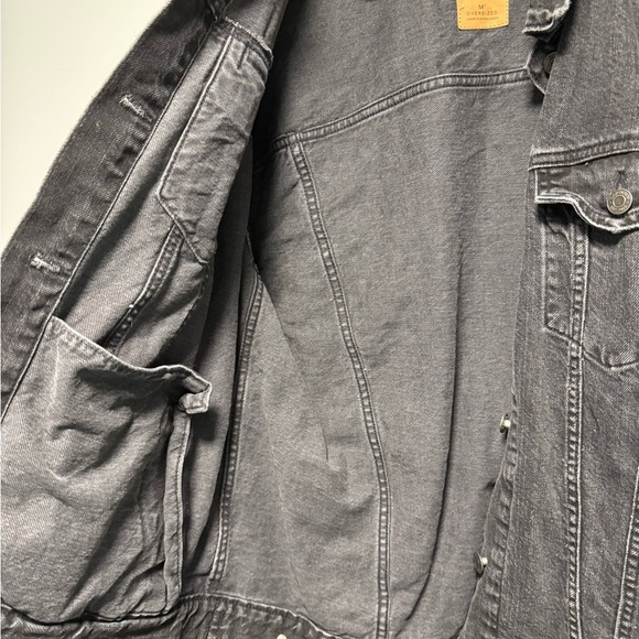 GAP Charcoal Oversized Denim Jacket MT - Picture 3 of 5